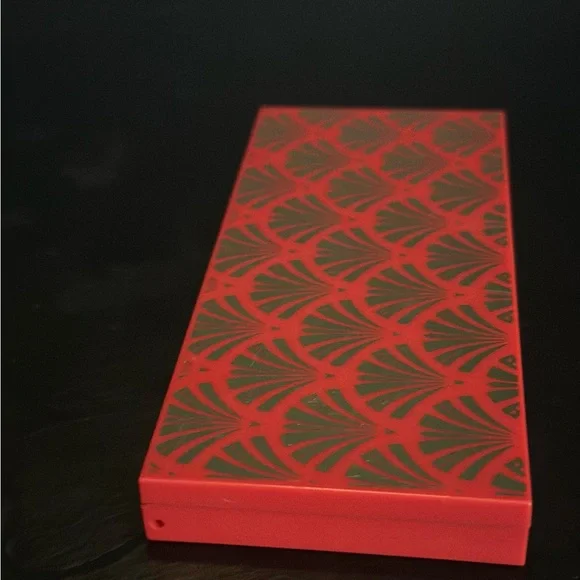 Estee Lauder Eyeshadow Palette - Nude and Rose Hues - Picture 5 of 7